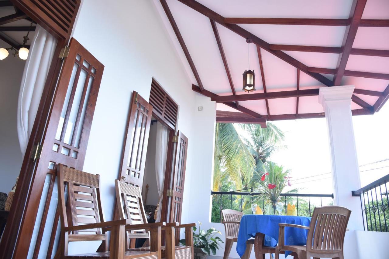 Movi Holiday Apartment Bentota Buitenkant foto