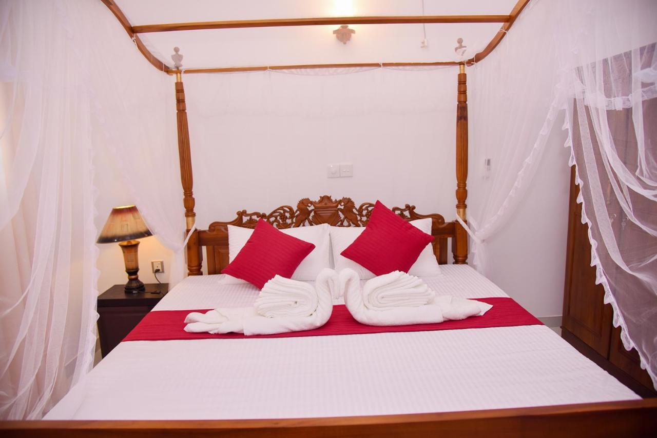 Movi Holiday Apartment Bentota Buitenkant foto
